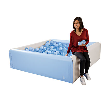 Piscina de bolas gigante cosy con bolas el conjunto